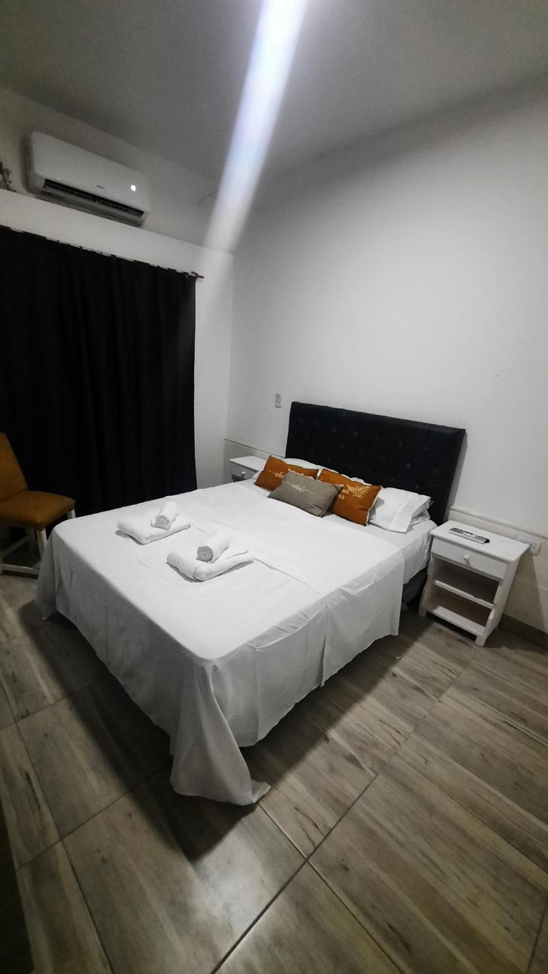 Termas de Río Hondo Solano House Bed & Breakfast エクステリア 写真